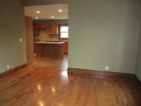 1628 7th St, Peru, IL 61354 photo 10
