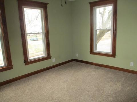 1628 7th St, Peru, IL 61354 photo 6