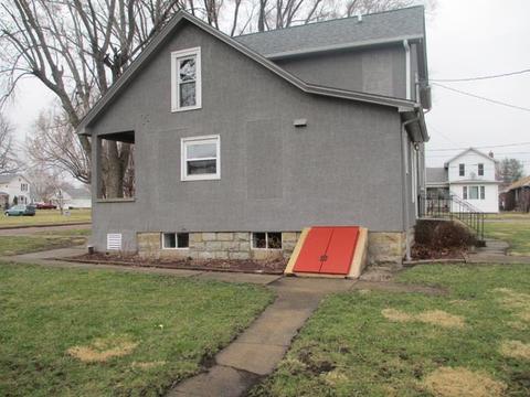 1628 7th St, Peru, IL 61354 photo 2