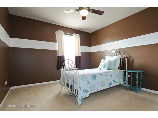 13002 Greenfield Dr, Plainfield, IL 60585 photo 18