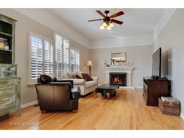 13002 Greenfield Dr, Plainfield, IL 60585 photo 3