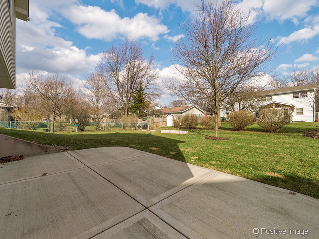 1891 Nottingham Ln, Wheaton, IL 60189 photo 20