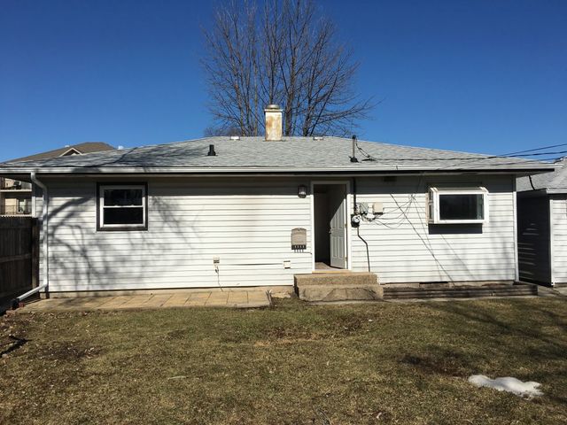7713 W 79th Pl, Bridgeview, IL 60455 photo 11