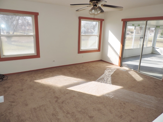 900 Island Ct, Bartlett, IL 60103 photo 6