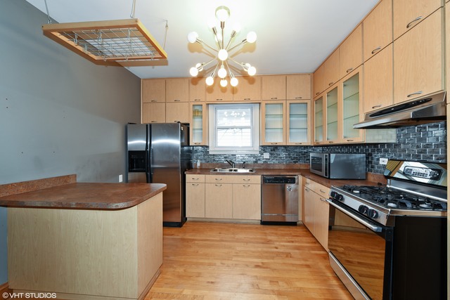 5444 S 74th Ave, Summit, IL 60501 photo 8