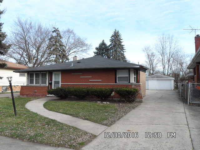 15543 Minerva Ave, Dolton, IL 60419 photo 2
