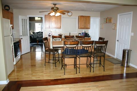 1121 Valley Stream Dr, Wheeling, IL 60090 photo 9