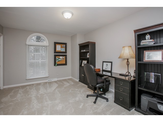 1380 Champion Forest Ct, Wheaton, IL 60187 photo 16