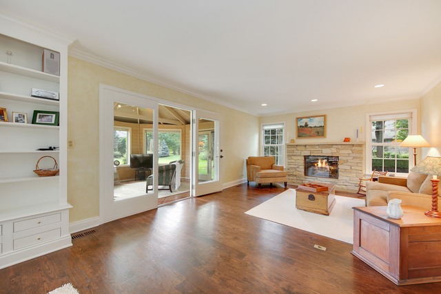 2 Dover Dr, Oak Brook, IL 60523 photo 7