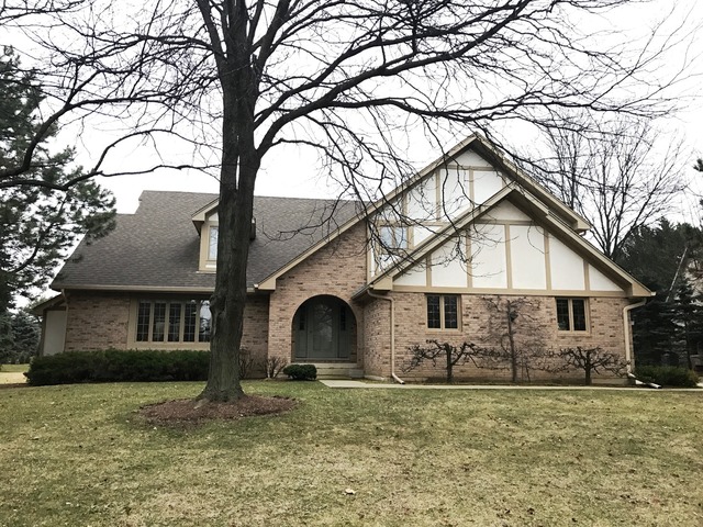 2 Dover Dr, Oak Brook, IL 60523 photo 1
