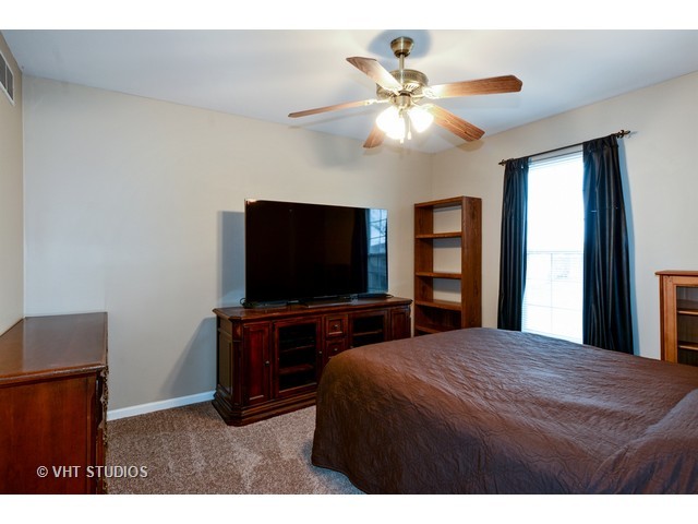 2875 Moray Ct, Aurora, IL 60503 photo 15