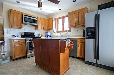 26357 W Central Rd, Ingleside, IL 60041 photo 6