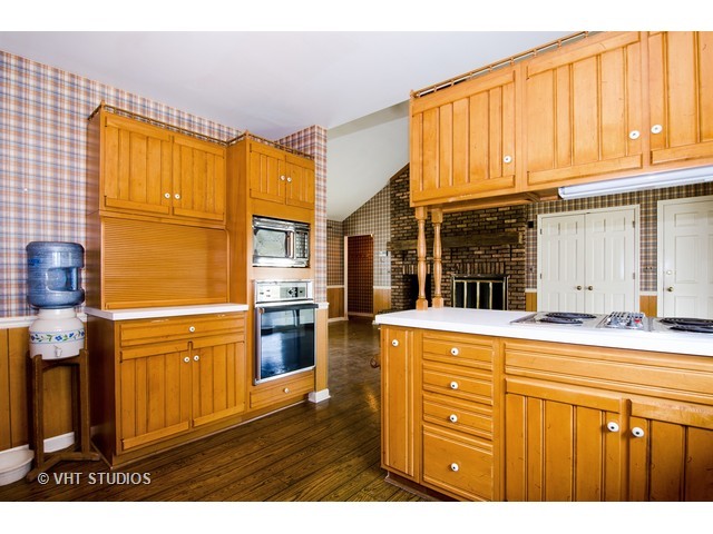 3708 Paulson Rd, Harvard, IL 60033 photo 5