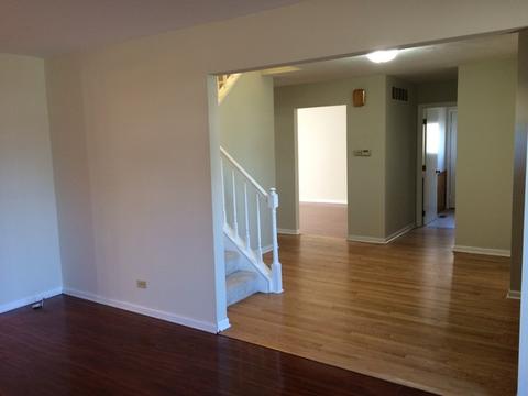 799 Randi Ln, Hoffman Estates, IL 60169 photo 9