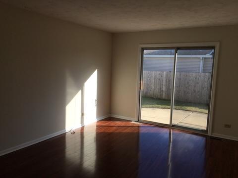 799 Randi Ln, Hoffman Estates, IL 60169 photo 10