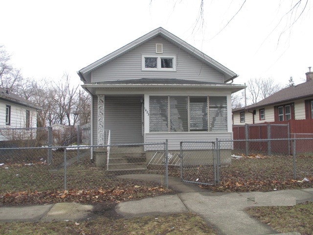 1423 E Oak St, Kankakee, IL 60901 photo 1