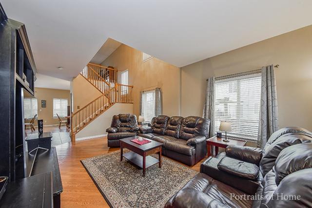 21529 Franklin Cir, Plainfield, IL 60544 photo 2