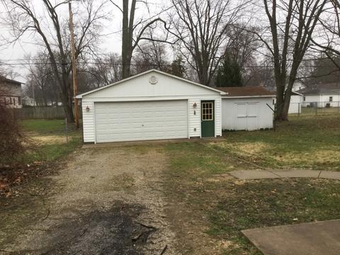 512 E Oak St, Watseka, IL 60970 photo 4