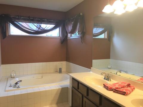 40 Ivanhoe Ln, Cary, IL 60013 photo 24