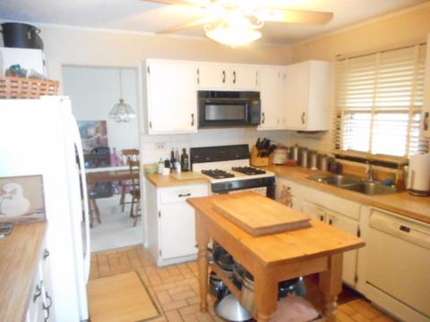 996 Concord Dr, Bartlett, IL 60103 photo 6