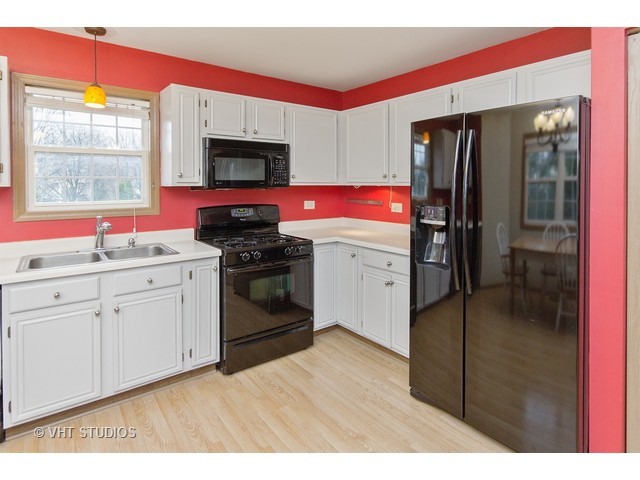 4329 Ashford Ct, Plainfield, IL 60586 photo 3