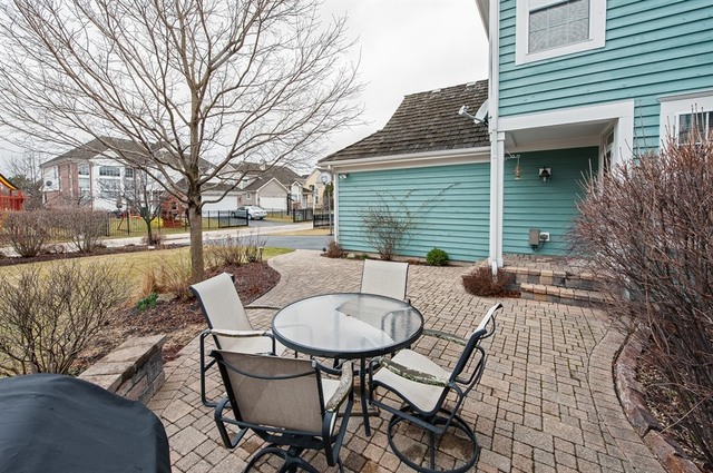 1638 Constitution Dr, Glenview, IL 60026 photo 24