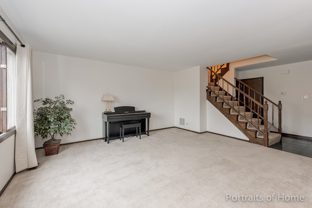 1502 Blackburn St, Wheaton, IL 60189 photo 7
