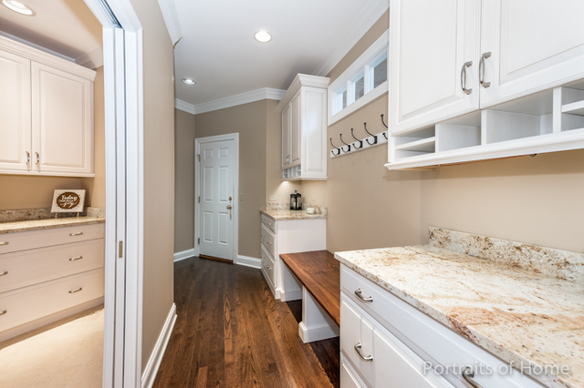 1401 S Gables Blvd, Wheaton, IL 60189 photo 12