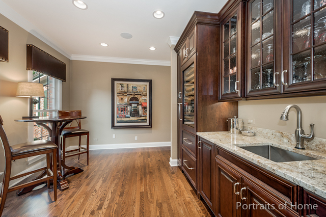 1401 S Gables Blvd, Wheaton, IL 60189 photo 7