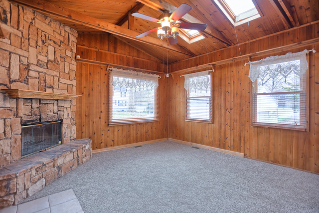 402 N Edwin St, Champaign, IL 61821 photo 10