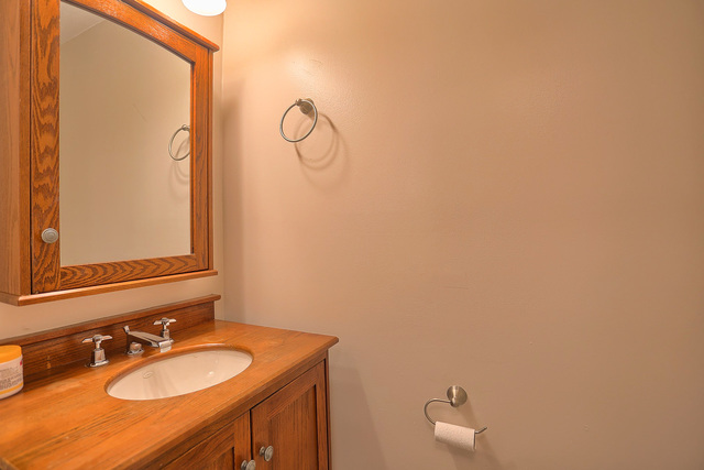 402 N Edwin St, Champaign, IL 61821 photo 5