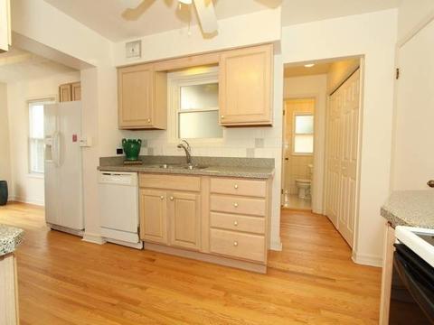 521 Berkeley Rd, Riverside, IL 60546 photo 8