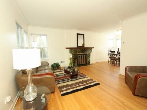 521 Berkeley Rd, Riverside, IL 60546 photo 2