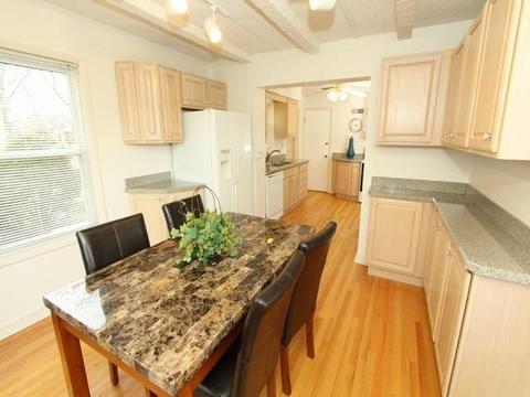 521 Berkeley Rd, Riverside, IL 60546 photo 12