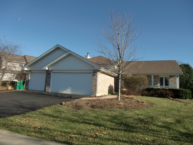 16745 W Apache Dr, Lockport, IL 60441 photo 1