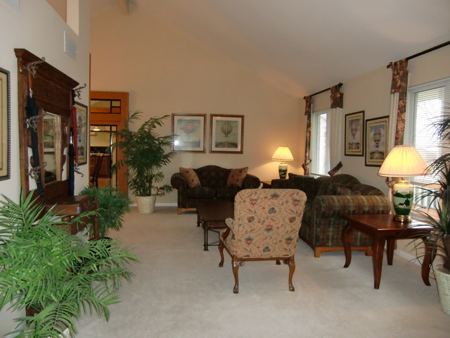 16745 W Apache Dr, Lockport, IL 60441 photo 3