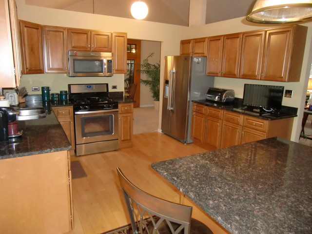 16745 W Apache Dr, Lockport, IL 60441 photo 6