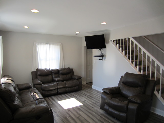 550 E 3rd St, Lockport, IL 60441 photo 6