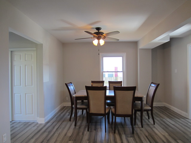550 E 3rd St, Lockport, IL 60441 photo 8