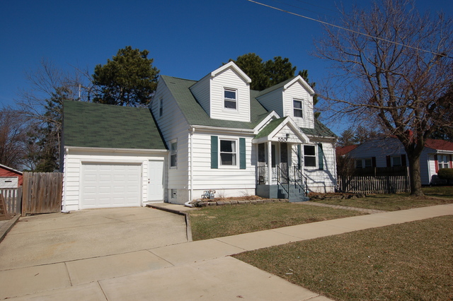 550 E 3rd St, Lockport, IL 60441 photo 17