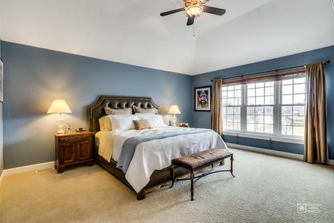 1000 Grayhawk Dr, Algonquin, IL 60102 photo 14