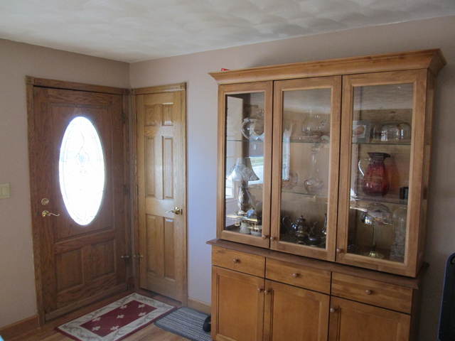 700 E Brown St, Harvard, IL 60033 photo 2