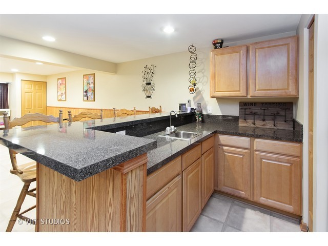 153 Eisenhower Dr, Oswego, IL 60543 photo 15