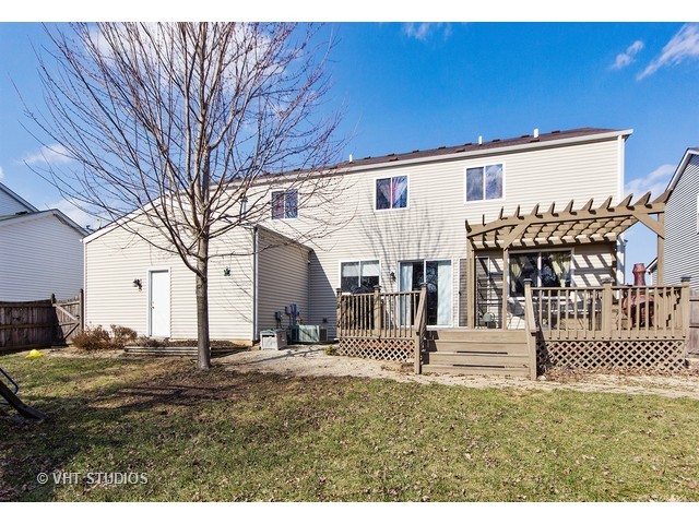 153 Eisenhower Dr, Oswego, IL 60543 photo 20