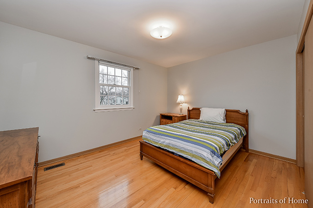 1876 Briarcliffe Blvd, Wheaton, IL 60189 photo 14