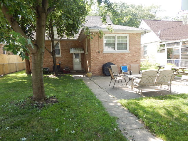 17953 Exchange Ave, Lansing, IL 60438 photo 4