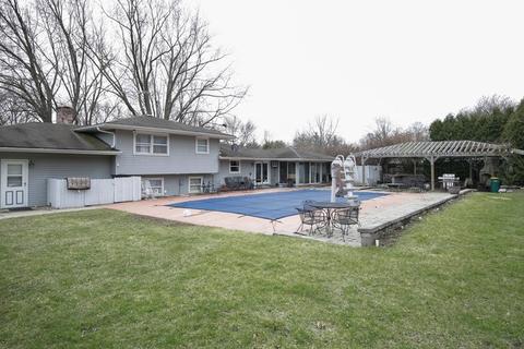 39 W446 Capulet Cir, Elgin, IL 60124 photo 5