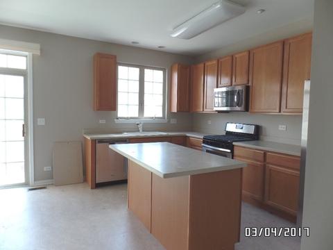 611 Prestwick Ln, Wheeling, IL 60090 photo 11