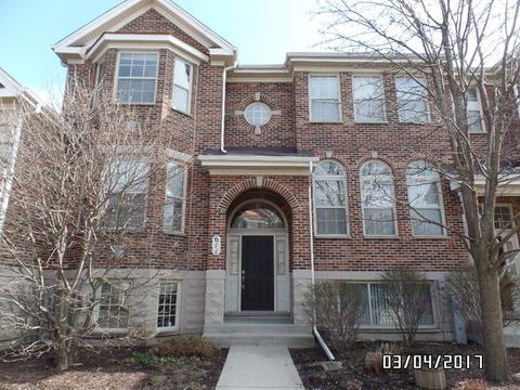 611 Prestwick Ln, Wheeling, IL 60090 photo 1