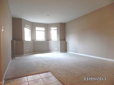 611 Prestwick Ln, Wheeling, IL 60090 photo 2